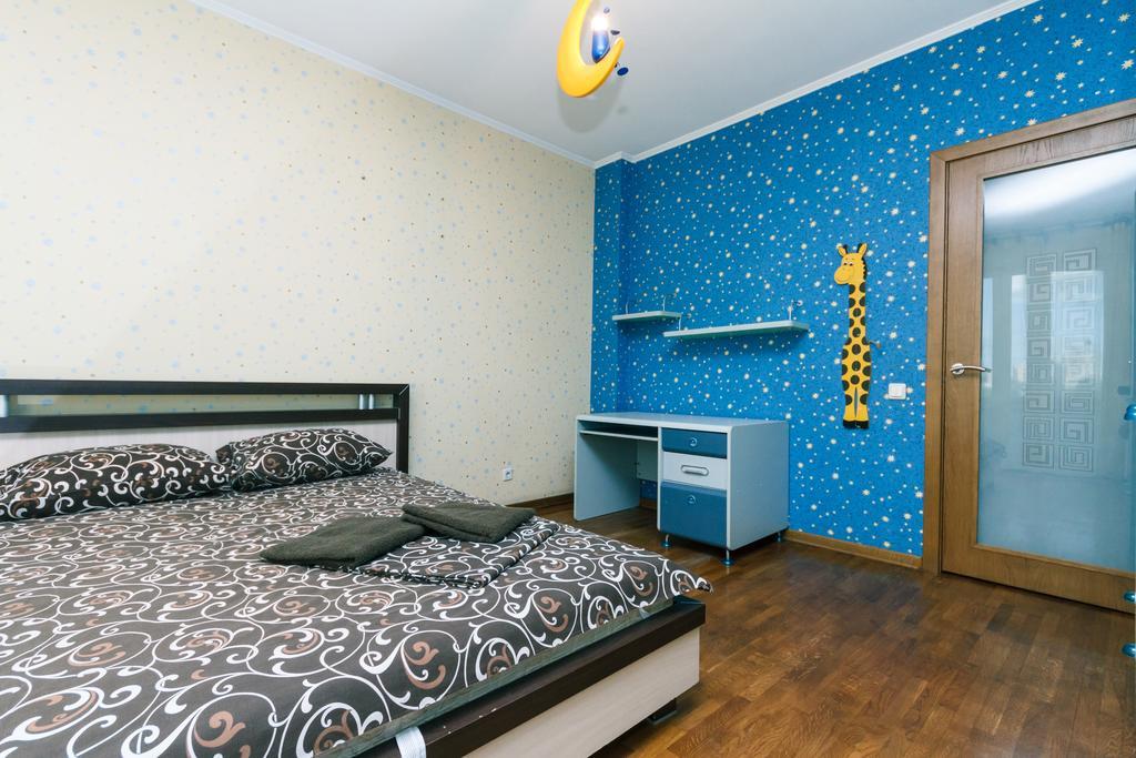 Two-Storey Apartment Near Iec Kiev Ngoại thất bức ảnh
