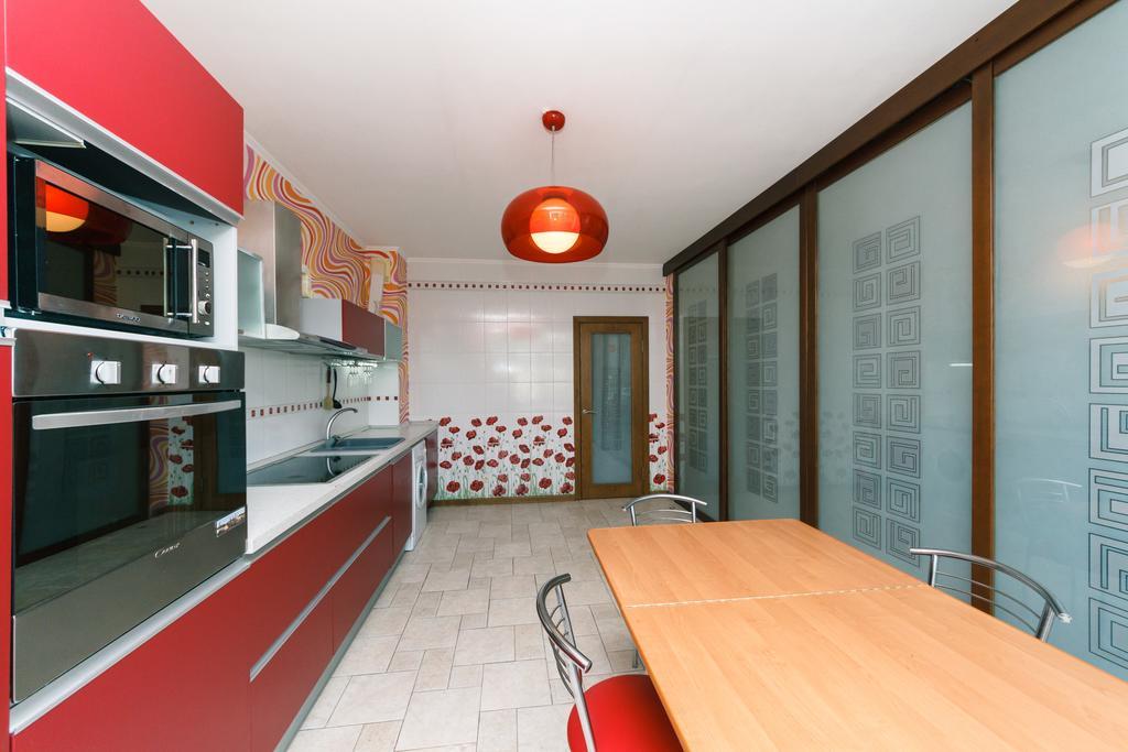 Two-Storey Apartment Near Iec Kiev Ngoại thất bức ảnh